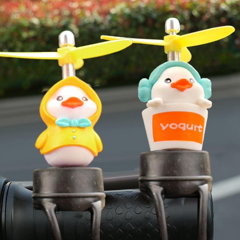 1pc Cute Little Yellow Duck Mo - Motorcycle Gear Yellow recension och pris